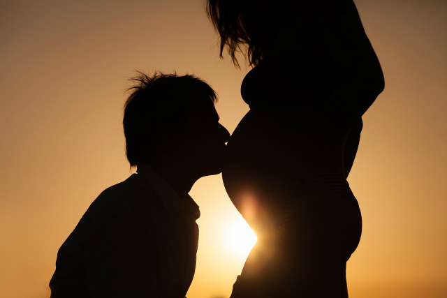 regalo moglie incinta canzone personalizzata
